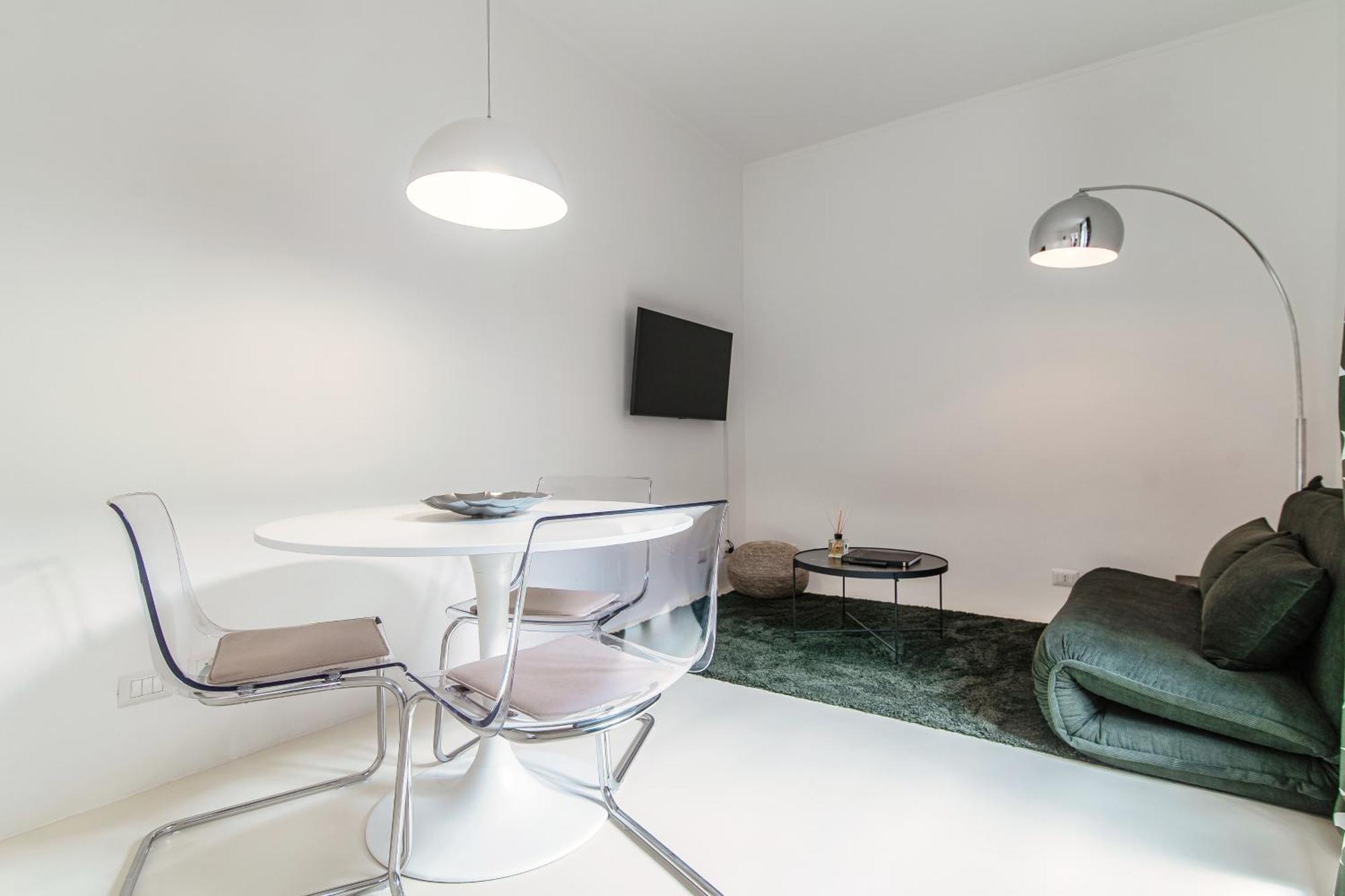 Giuliny Lovely Flat - The House Of Travelers Como Exterior foto